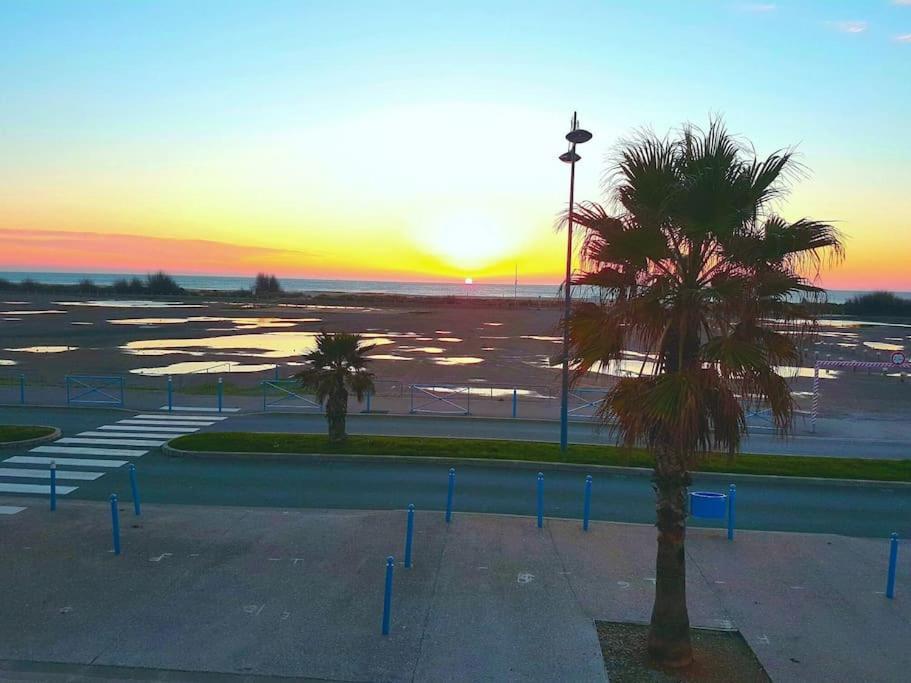 Appartement Proche De La Plage Saint-Pierre-la-Mer  Экстерьер фото
